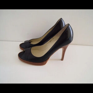 Jeffrey Campbell peep toe pumps!